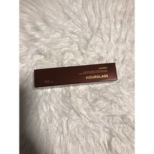 HOURGLASS VANISH FOUNDATION STICK